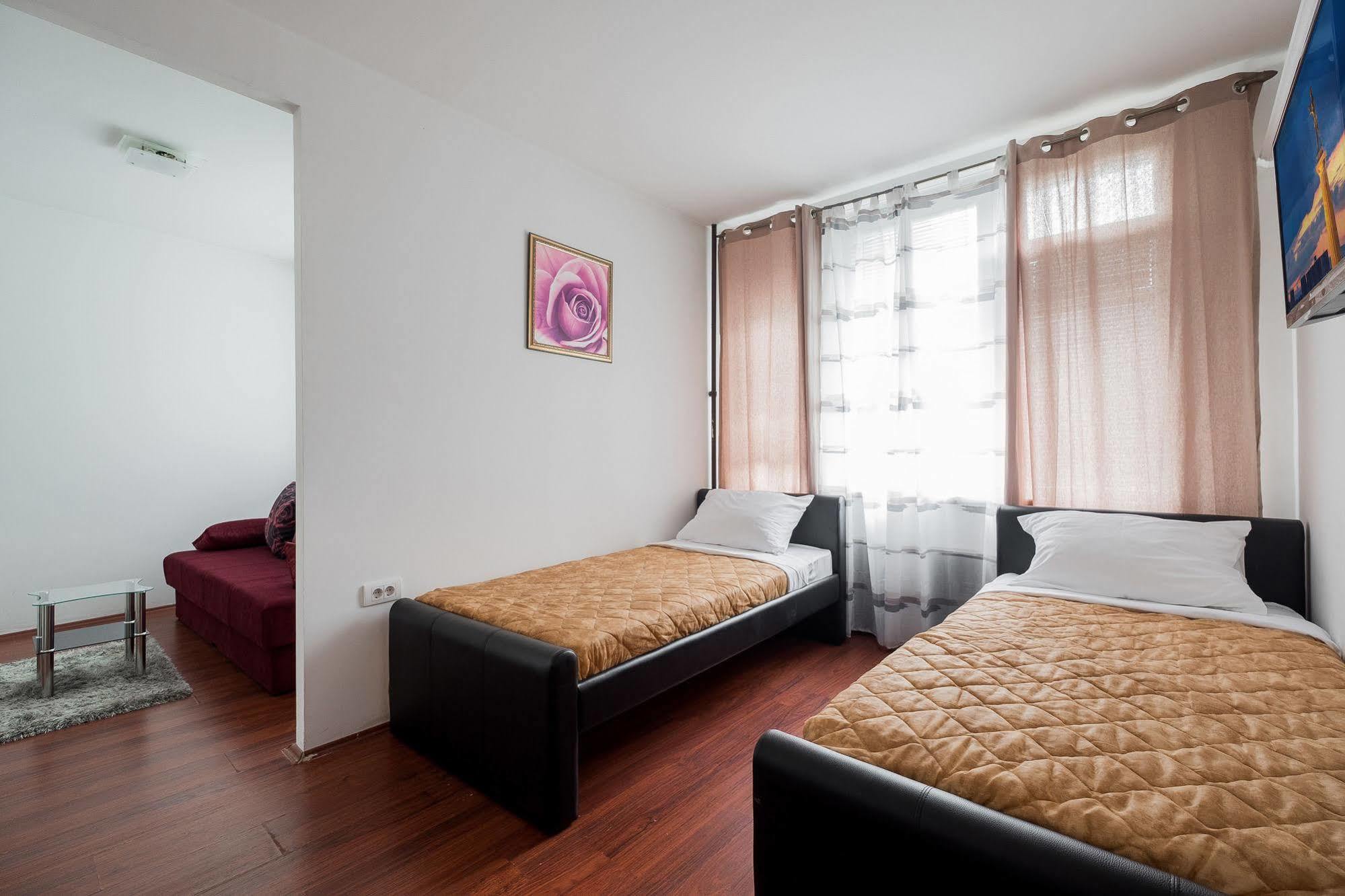 Downtown Apart Hotel Bane Belgrado Buitenkant foto