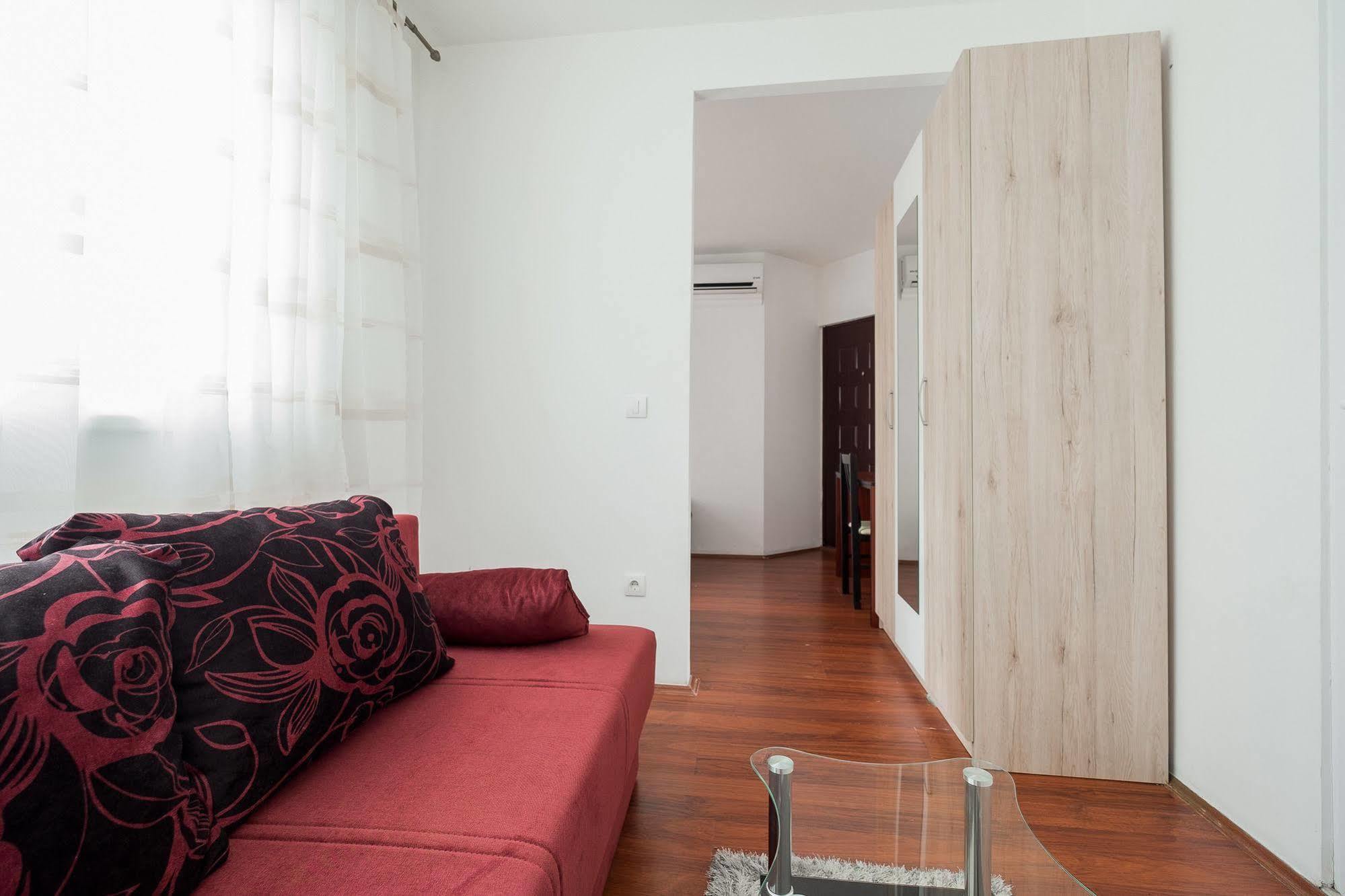 Downtown Apart Hotel Bane Belgrado Buitenkant foto