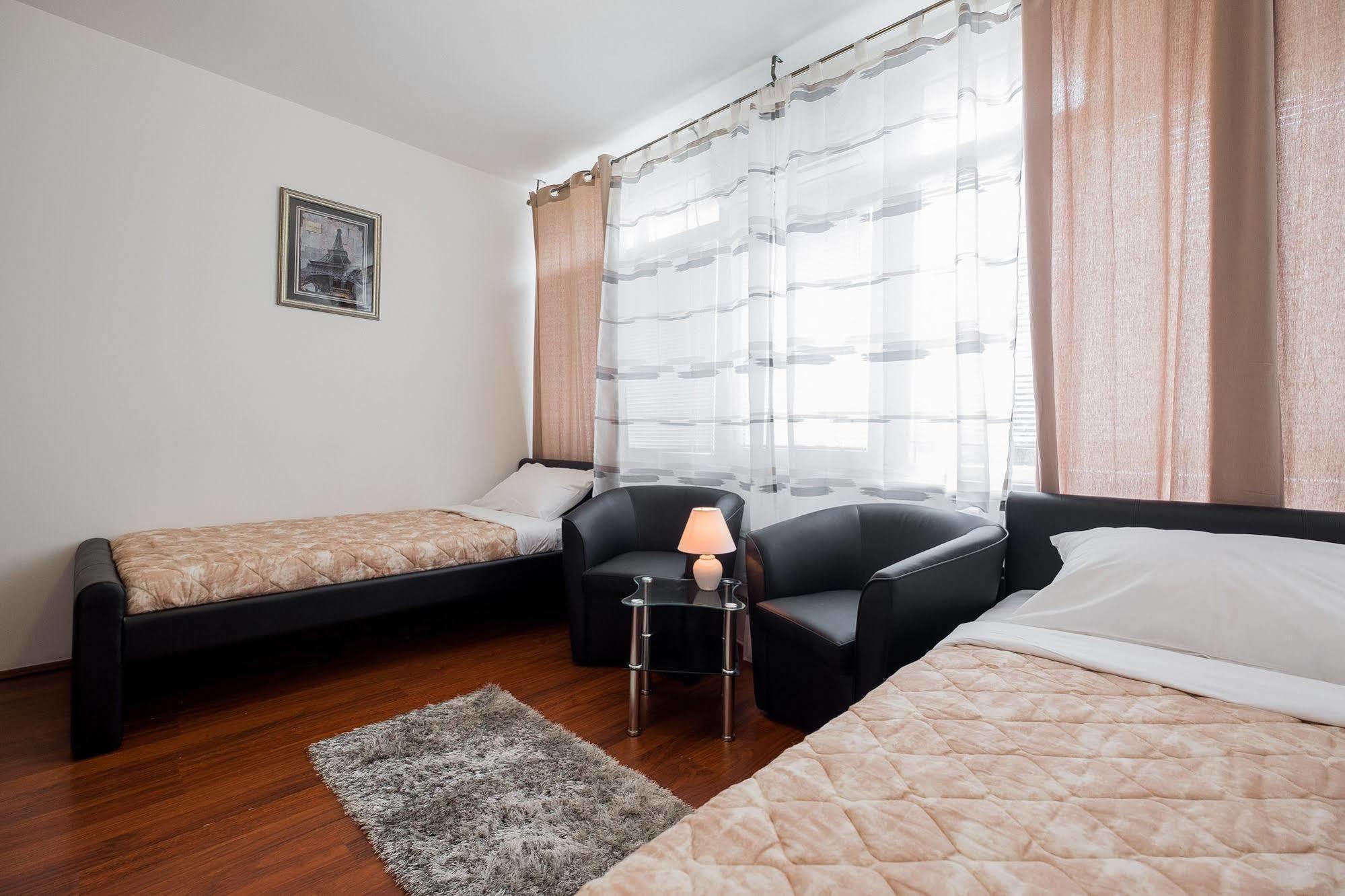 Downtown Apart Hotel Bane Belgrado Buitenkant foto